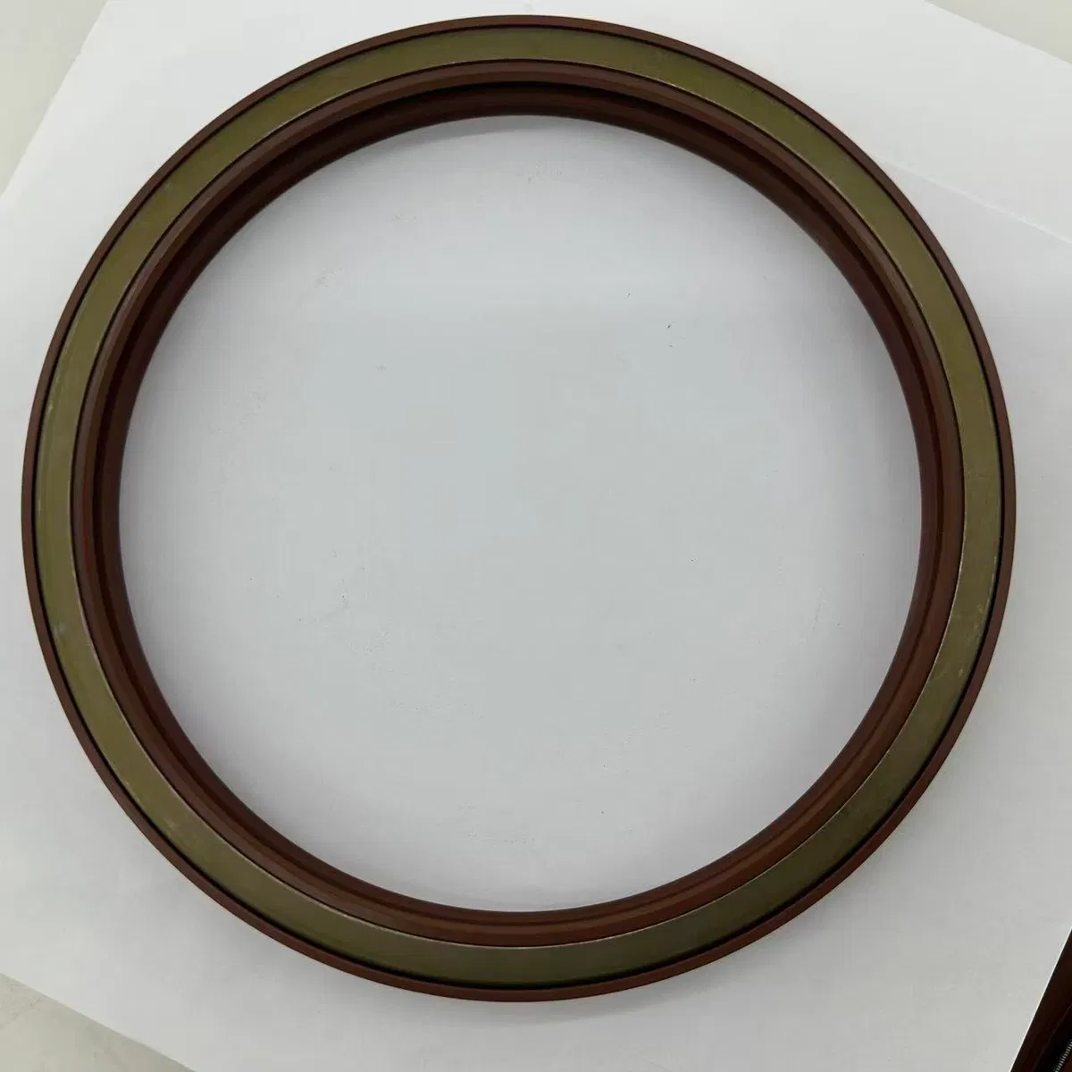 185x210x22mm Rear Wheel Hub Oil Seal OEM DZ90129340063 — photo 2