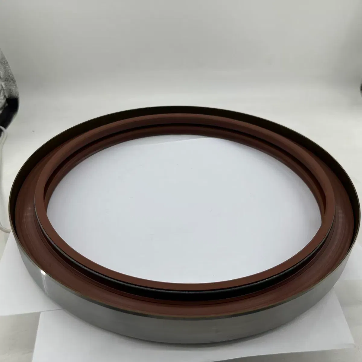 252x300x30mm Wheel Hub Half Shaft Oil Seal — photo 2