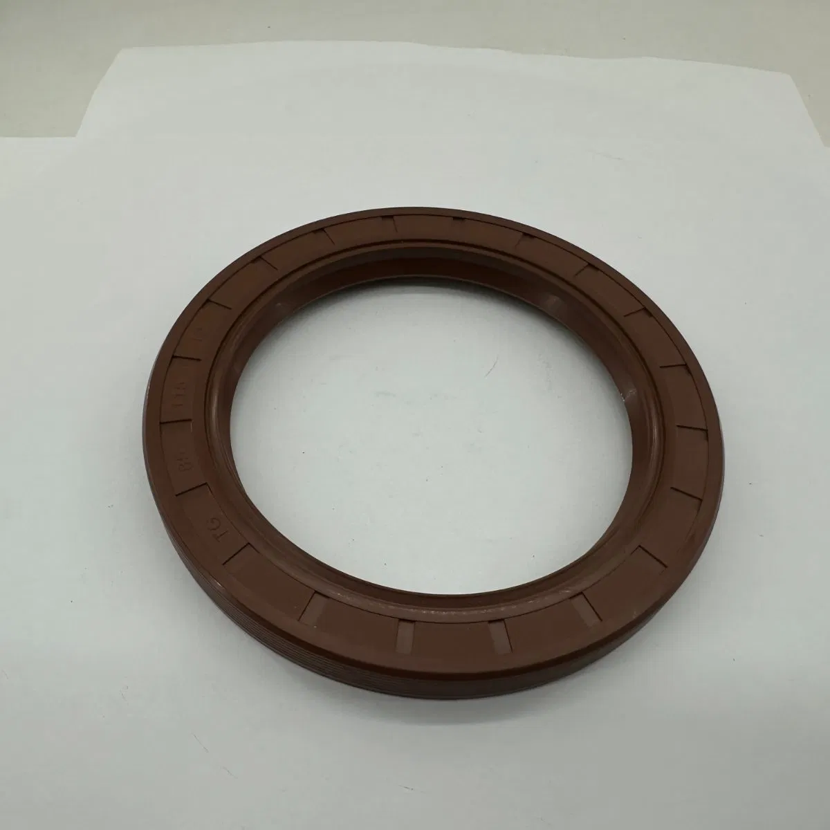 85x115x12mm TG Outer‑Rib Double‑lip Oil Seal Brown NBR Metal‑Cased — photo 2